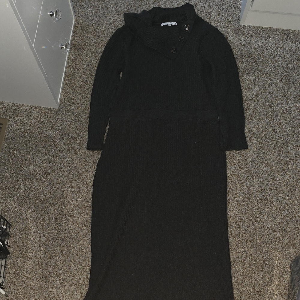 Studio One Black Long Sleeve Dress